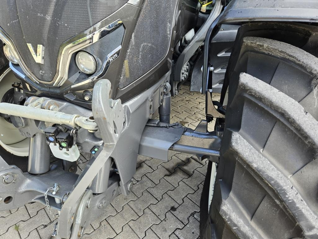 Traktor Valtra N 175 ACTIVE: slika 10 Traktor Valtra N 175 ACTIVE: slika 10