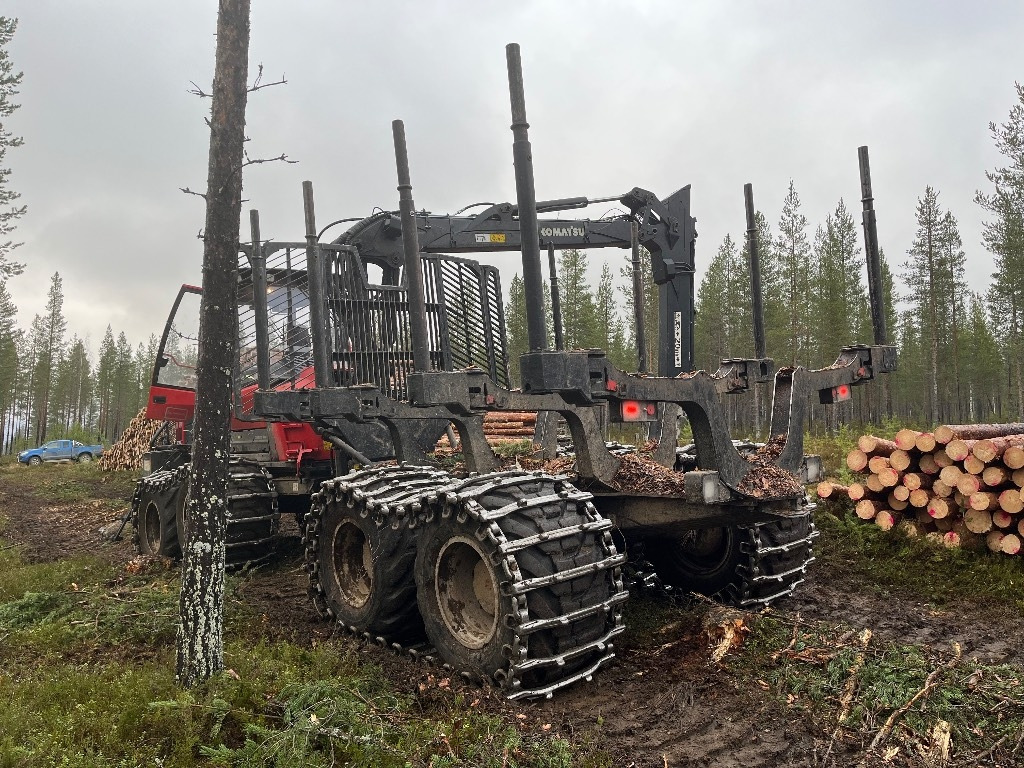 Prevoznik Komatsu 875: slika 10