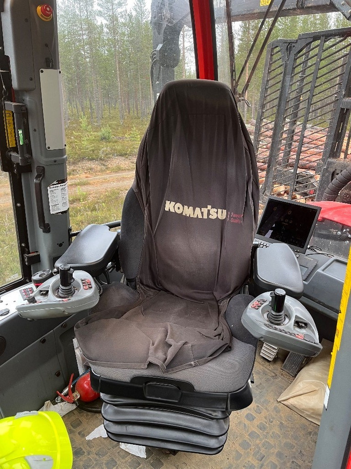 Prevoznik Komatsu 875: slika 18