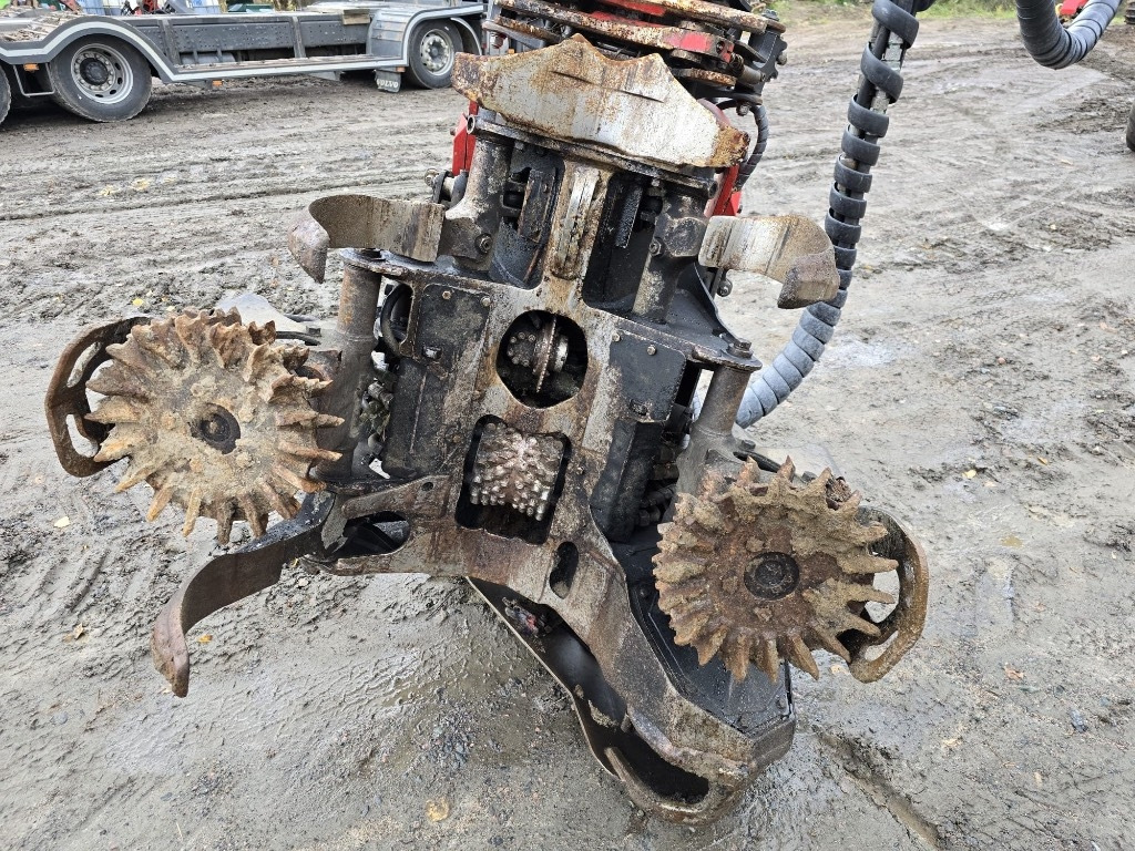 Komatsu 901XC - Kombajn za šumarstvo: slika 4 Komatsu 901XC - Kombajn za šumarstvo: slika 4