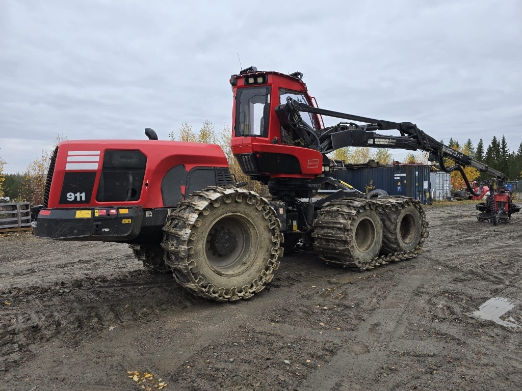 Komatsu 911.7 - Kombajn za šumarstvo: slika 1 Komatsu 911.7 - Kombajn za šumarstvo: slika 1