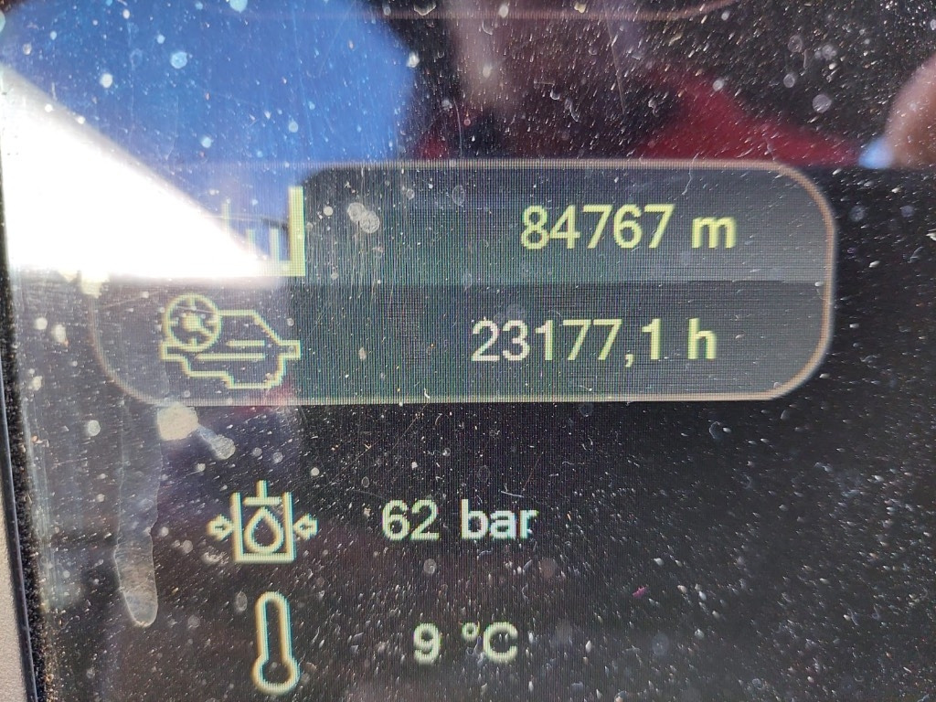 Kombajn za šumarstvo Komatsu 911: slika 16