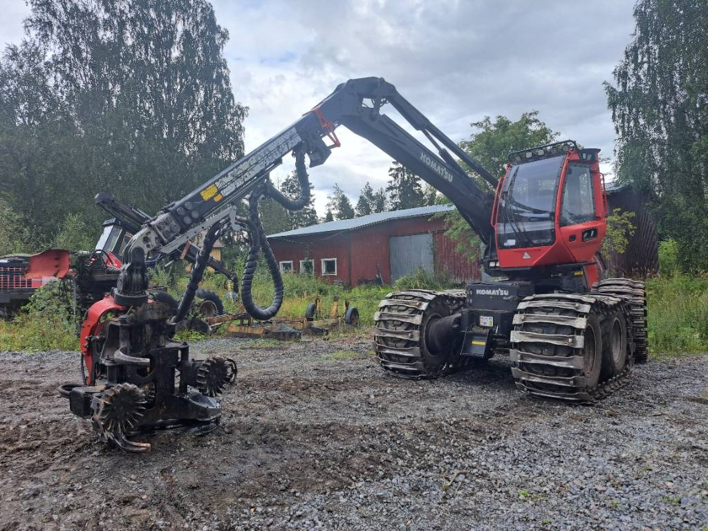 Komatsu 911 - Kombajn za šumarstvo: slika 5 Komatsu 911 - Kombajn za šumarstvo: slika 5