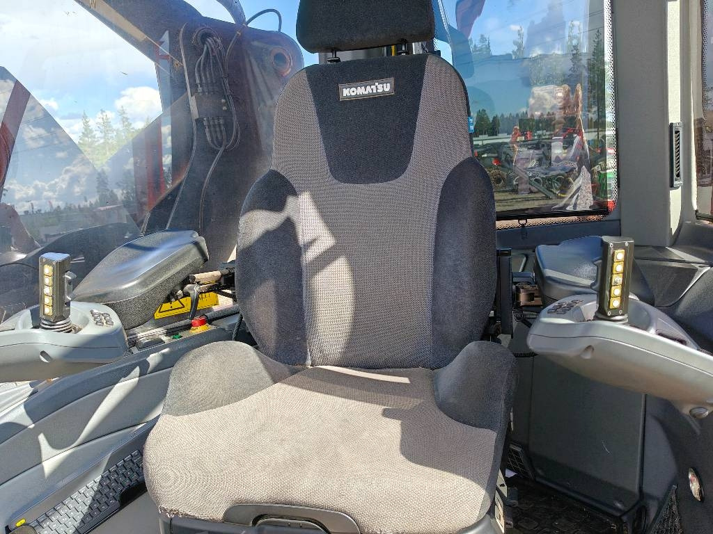 Komatsu 931 - Kombajn za šumarstvo: slika 5 Komatsu 931 - Kombajn za šumarstvo: slika 5
