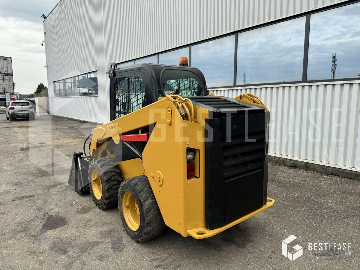Caterpillar 236D - Mini utovarivač: slika 2 Caterpillar 236D - Mini utovarivač: slika 2