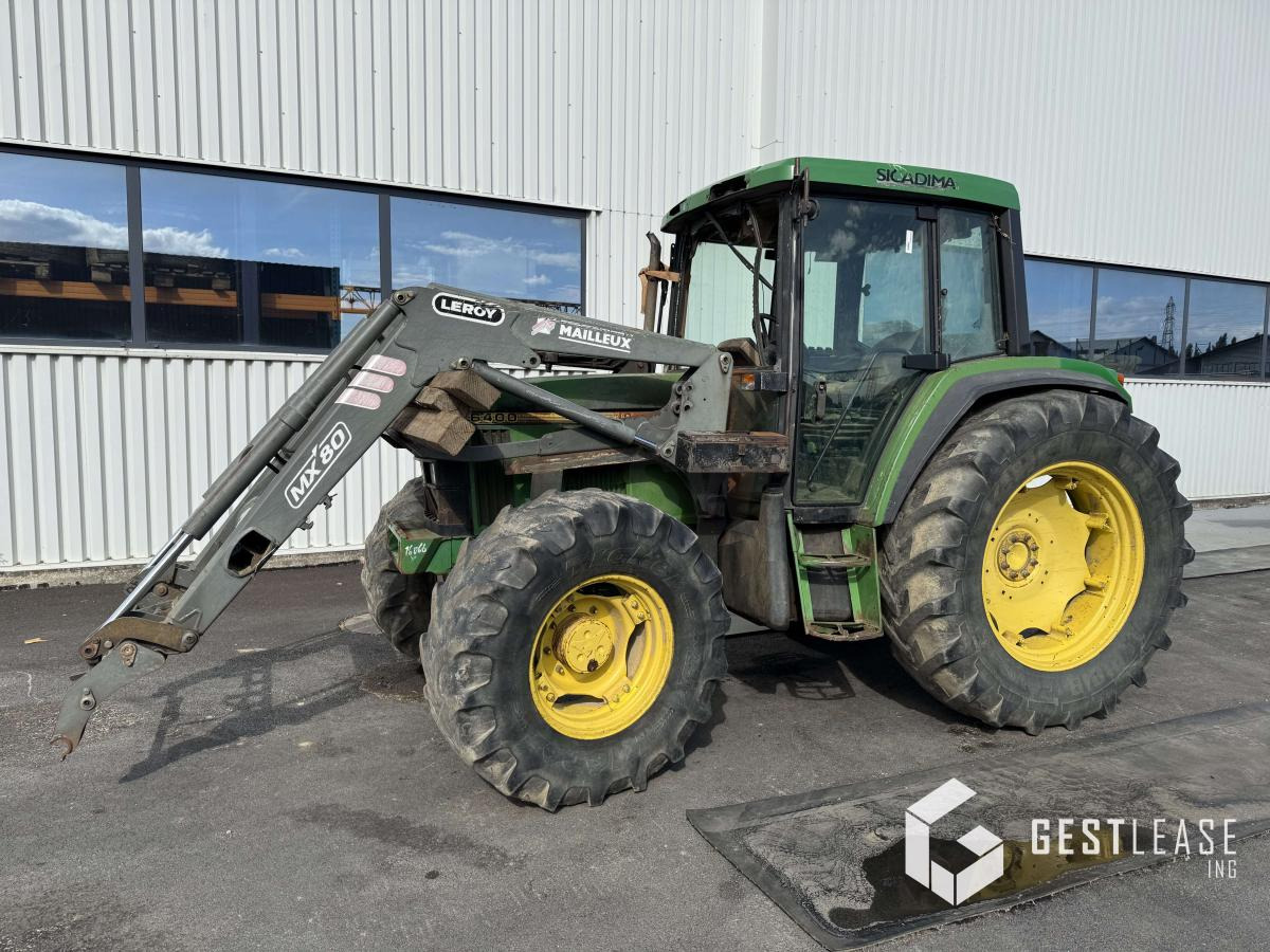 John Deere 6400 4RM - Traktor: slika 1 John Deere 6400 4RM - Traktor: slika 1