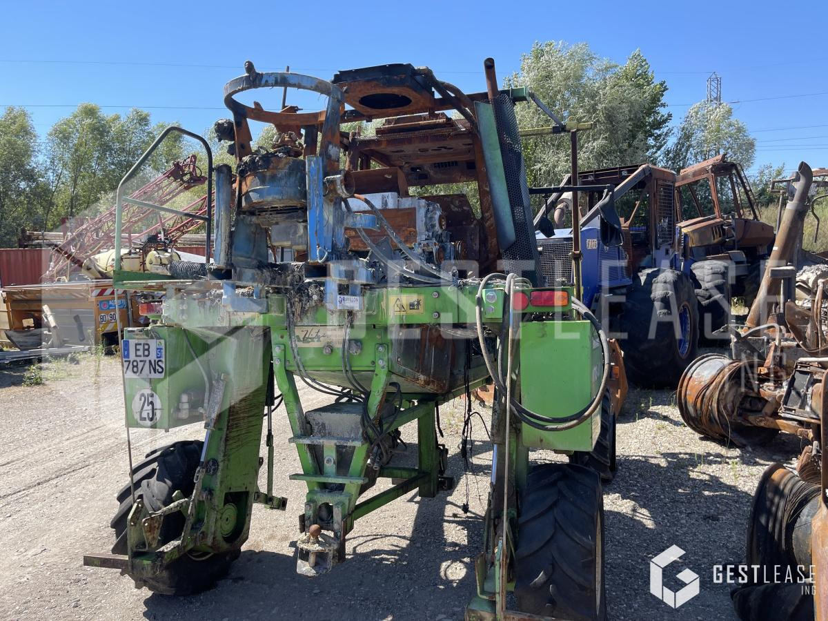 Tecnoma VITIS 480 T - Traktor sa visokim klirensom: slika 4 Tecnoma VITIS 480 T - Traktor sa visokim klirensom: slika 4