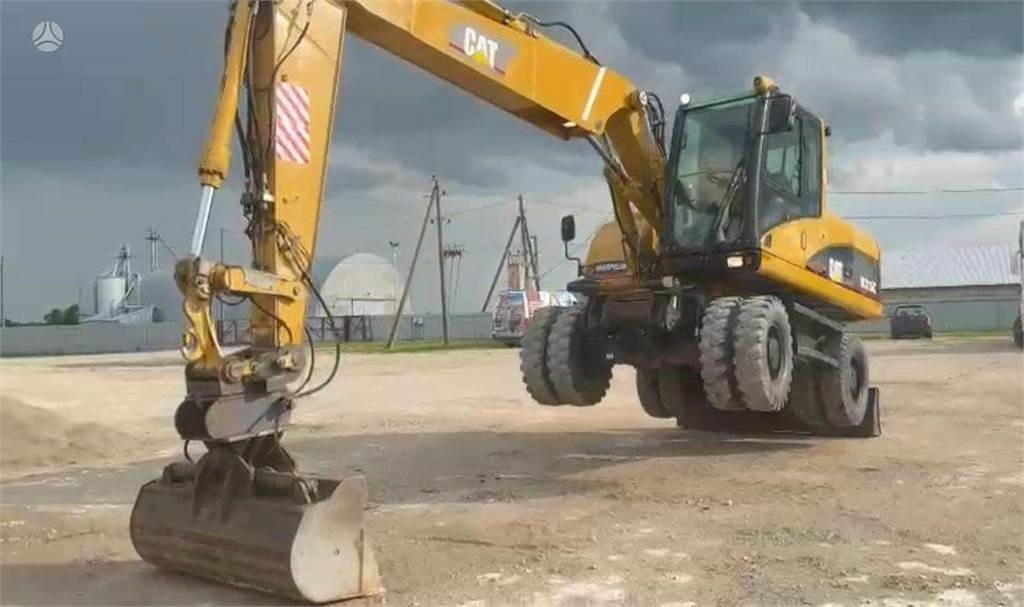 CAT M315C  - Bager točkaš: slika 2 CAT M315C  - Bager točkaš: slika 2