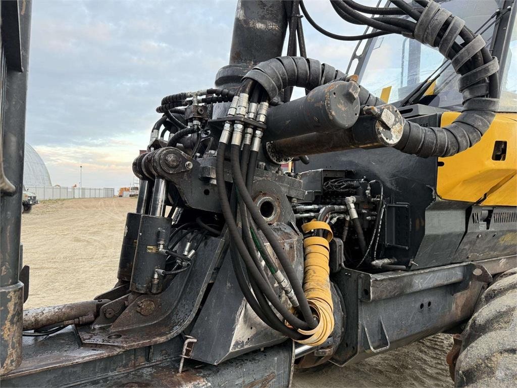 Prevoznik Ponsse Wisent 9.7 meter: slika 13 Prevoznik Ponsse Wisent 9.7 meter: slika 13