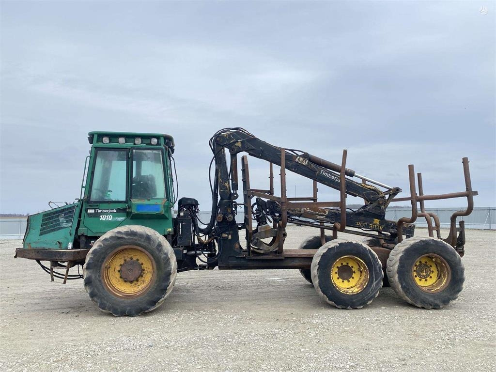 Timberjack 1010 DALIMIS FOR SPARE PARTS - Prevoznik: slika 3 Timberjack 1010 DALIMIS FOR SPARE PARTS - Prevoznik: slika 3