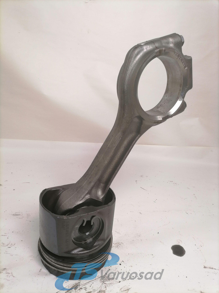 DAF Connecting rod + piston 1747552 - Klipovi/ Prstenovi/ Izolatori za Kamion: slika 1 DAF Connecting rod + piston 1747552 - Klipovi/ Prstenovi/ Izolatori za Kamion: slika 1