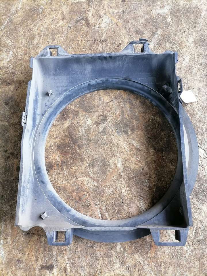 MAN Fan shroud 81066200173 - Radijator za Kamion: slika 4 MAN Fan shroud 81066200173 - Radijator za Kamion: slika 4