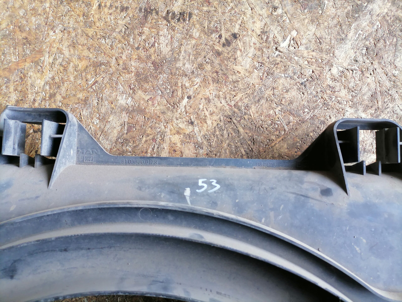 MAN Fan shroud 81066200173 - Radijator za Kamion: slika 3 MAN Fan shroud 81066200173 - Radijator za Kamion: slika 3