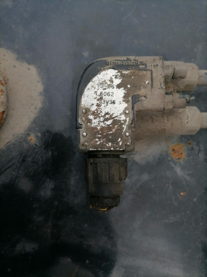 MAN Kütusepaak 400L 81122015554 - Rezervoar za gorivo za Kamion: slika 2 MAN Kütusepaak 400L 81122015554 - Rezervoar za gorivo za Kamion: slika 2