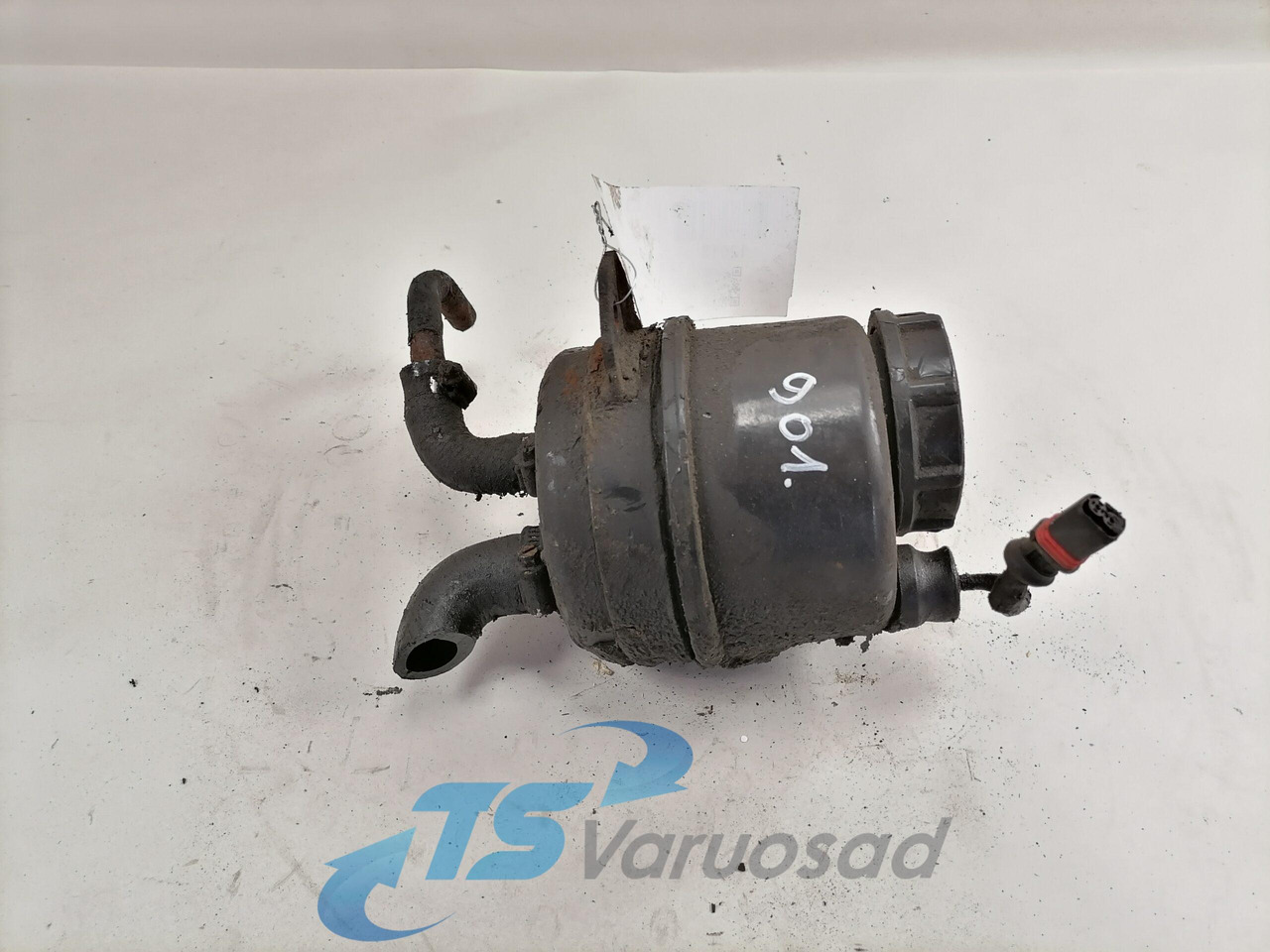 MAN Roolisüsteemi õlimahuti 81473016054 - Servo crevo za Kamion: slika 1 MAN Roolisüsteemi õlimahuti 81473016054 - Servo crevo za Kamion: slika 1