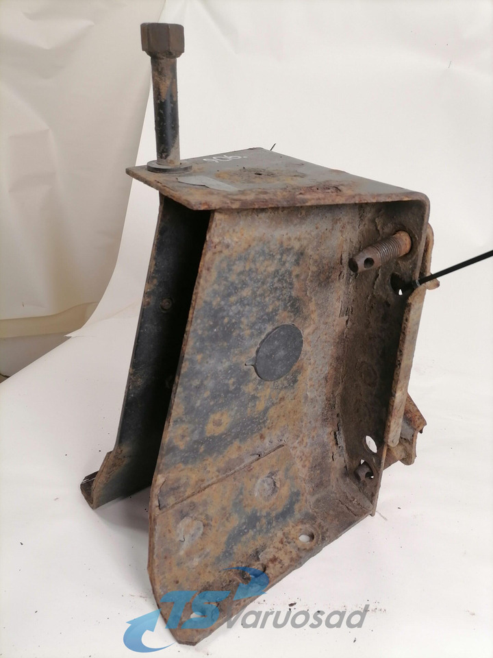 MAN Spare wheel carrier 81424015275 - Univerzalni deo za Kamion: slika 2 MAN Spare wheel carrier 81424015275 - Univerzalni deo za Kamion: slika 2