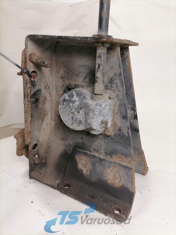 MAN Spare wheel carrier 81424015275 - Univerzalni deo za Kamion: slika 3 MAN Spare wheel carrier 81424015275 - Univerzalni deo za Kamion: slika 3