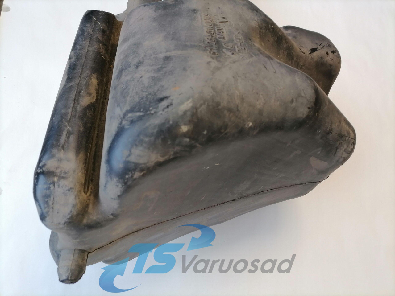 MAN Windscreen washer fluid tank 81264810079 - Brisač za Kamion: slika 2 MAN Windscreen washer fluid tank 81264810079 - Brisač za Kamion: slika 2