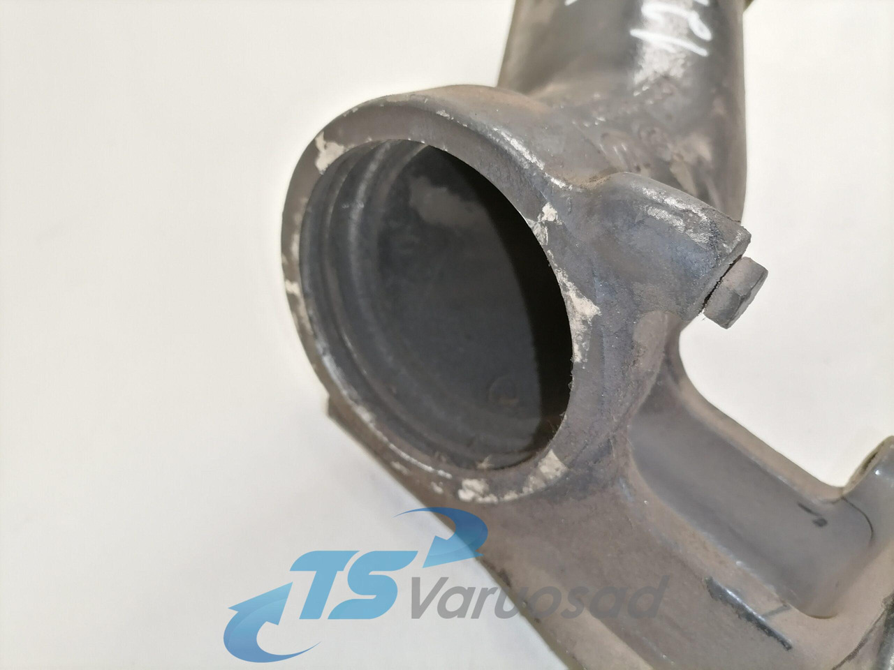 MAN intercooler pipe 51094113331 - Hladnjak za Kamion: slika 2 MAN intercooler pipe 51094113331 - Hladnjak za Kamion: slika 2