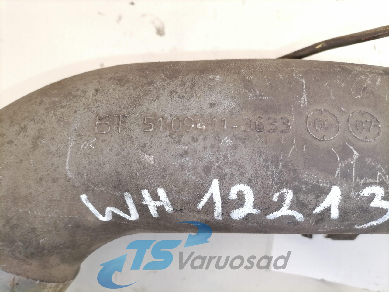 MAN intercooler pipe 51094113633 - Hladnjak za Kamion: slika 2 MAN intercooler pipe 51094113633 - Hladnjak za Kamion: slika 2