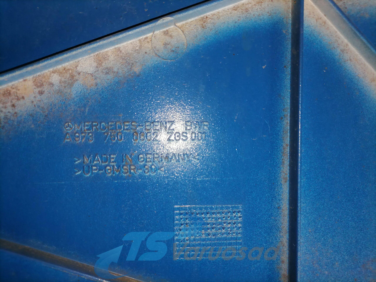 MB Iluvõre A9737500602 - Rešetka za Kamion: slika 3 MB Iluvõre A9737500602 - Rešetka za Kamion: slika 3