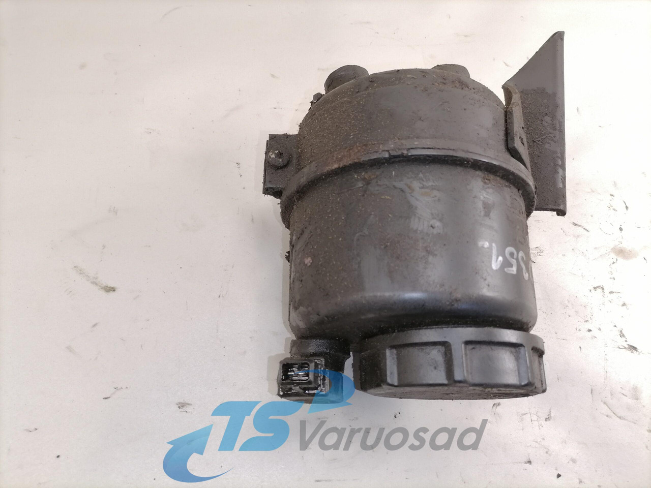 Mercedes-Benz Roolisüsteemi õlimahuti A0004668502 - Servo crevo za Kamion: slika 3 Mercedes-Benz Roolisüsteemi õlimahuti A0004668502 - Servo crevo za Kamion: slika 3