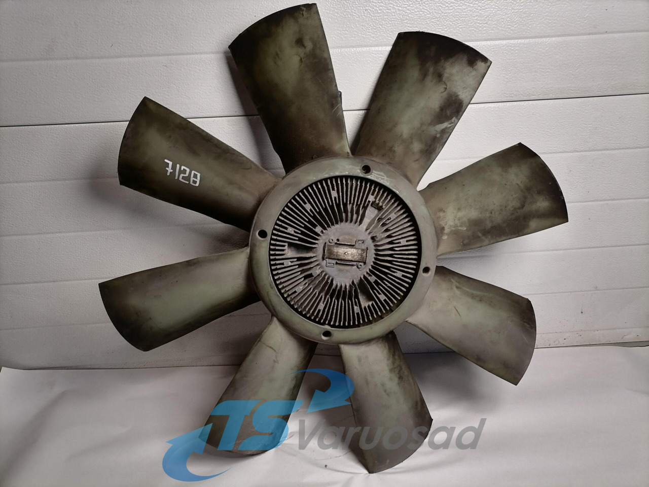 Scania Cooling fan 1392261 - Ventilator za Kamion: slika 1 Scania Cooling fan 1392261 - Ventilator za Kamion: slika 1