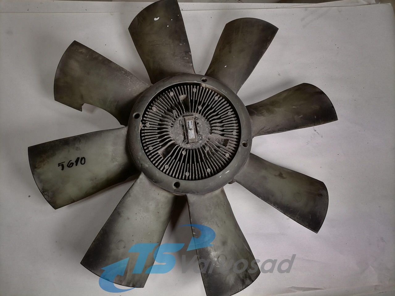Scania Cooling fan 1392261 - Ventilator za Kamion: slika 1 Scania Cooling fan 1392261 - Ventilator za Kamion: slika 1