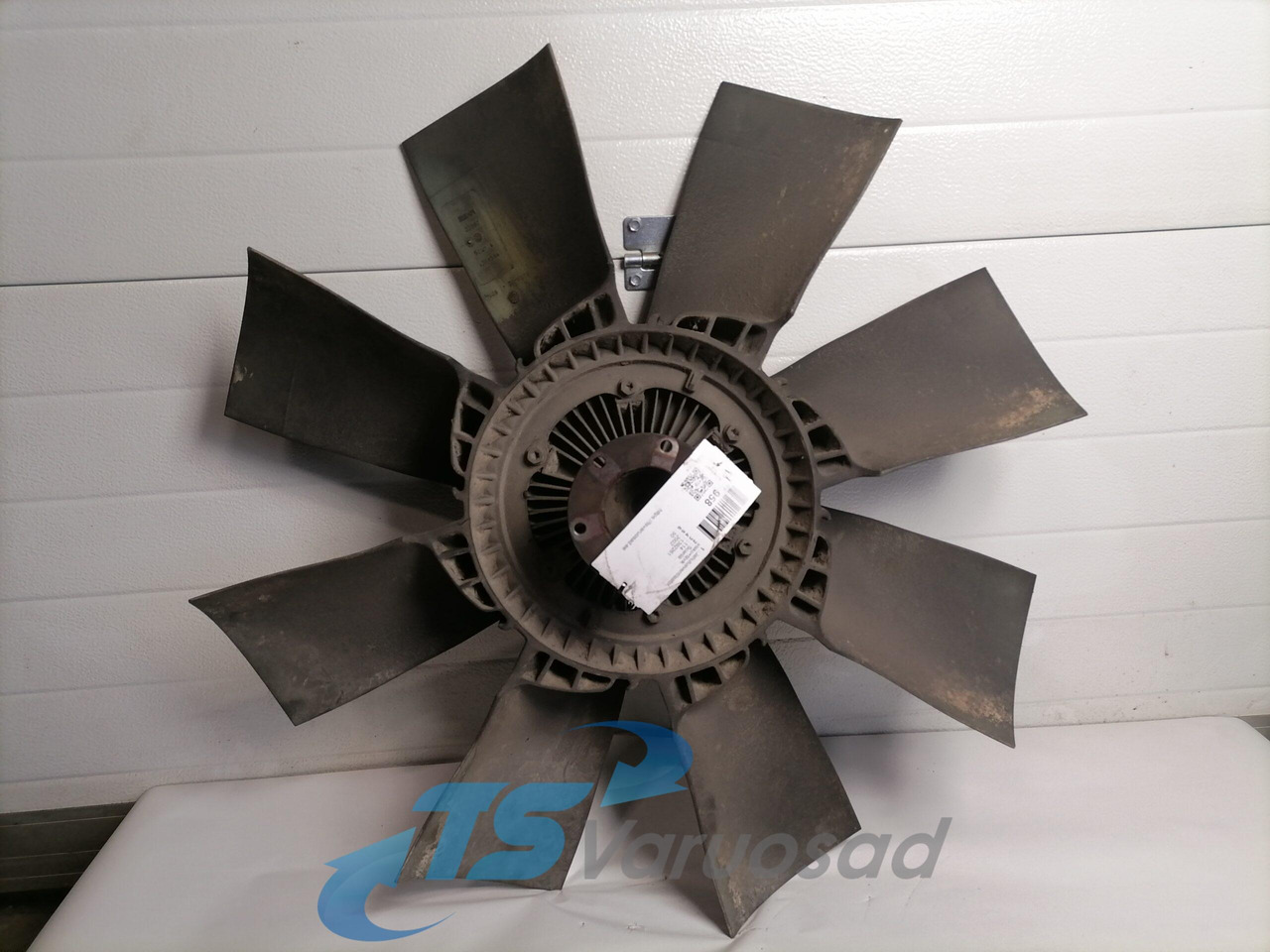 Scania Cooling fan 1392261 - Ventilator za Kamion: slika 2 Scania Cooling fan 1392261 - Ventilator za Kamion: slika 2