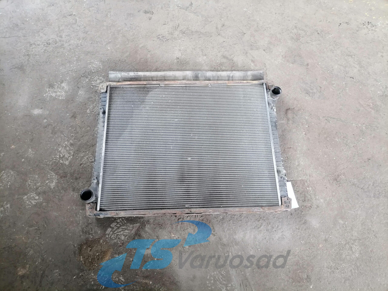 Scania Cooling radiator 1766125 - Radijator za Kamion: slika 1 Scania Cooling radiator 1766125 - Radijator za Kamion: slika 1