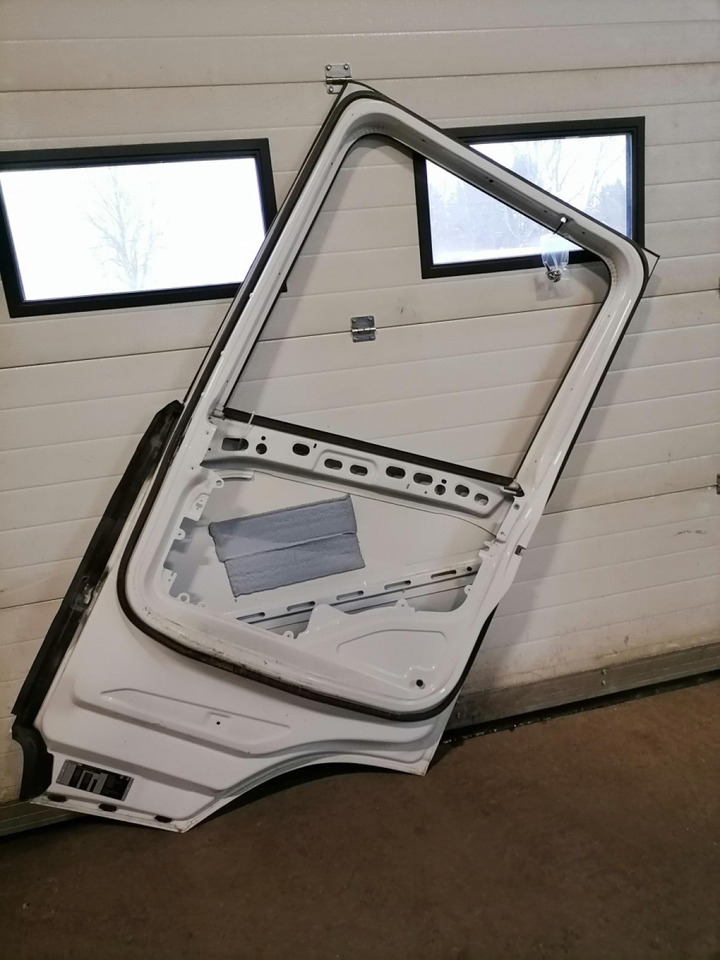 Scania Door 2653997 - Vrata i delovi za Kamion: slika 5 Scania Door 2653997 - Vrata i delovi za Kamion: slika 5