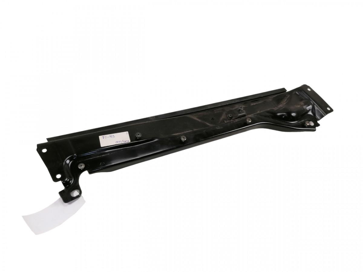 Scania Frame 2045007 - Vrata i delovi za Kamion: slika 1 Scania Frame 2045007 - Vrata i delovi za Kamion: slika 1