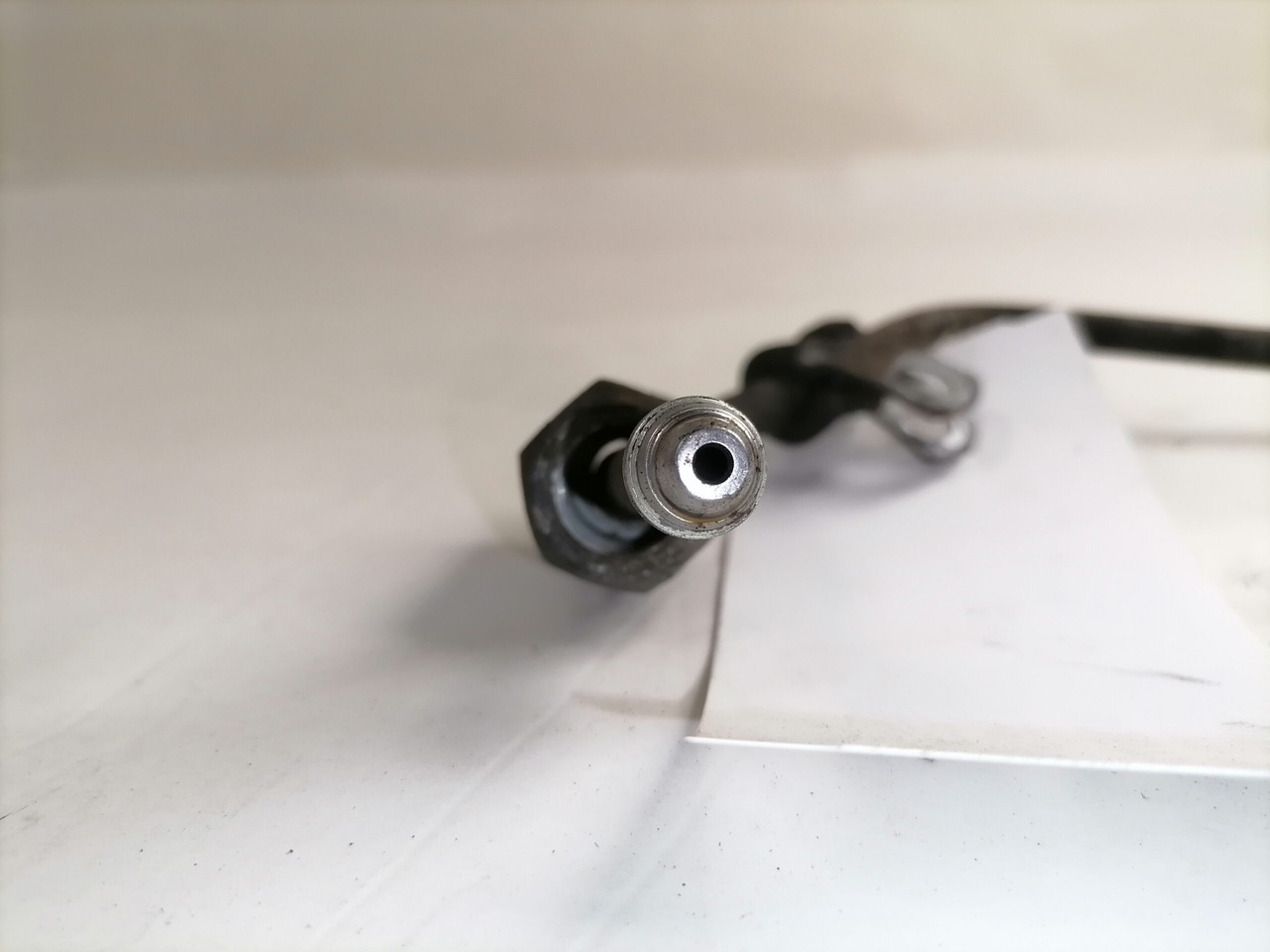 Scania Fuel pipe 1862547 - Sistem goriva za Kamion: slika 2 Scania Fuel pipe 1862547 - Sistem goriva za Kamion: slika 2