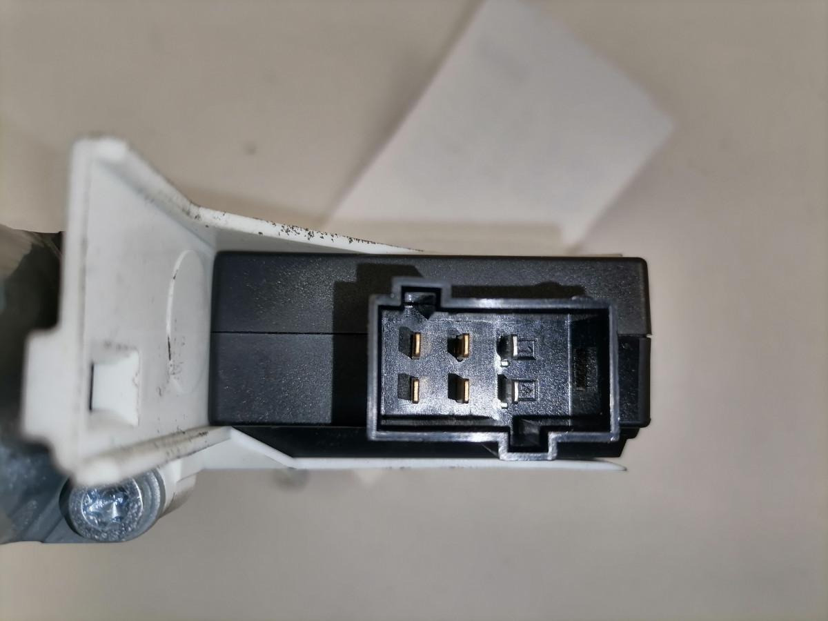 Scania Glass lift 2076265 - Staklo i delovi za Kamion: slika 5 Scania Glass lift 2076265 - Staklo i delovi za Kamion: slika 5