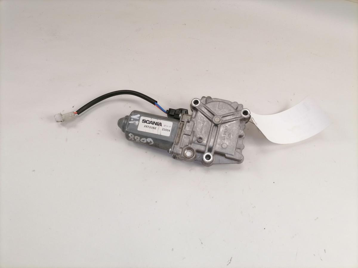 Scania Glass lift 2572352 - Staklo i delovi za Kamion: slika 2 Scania Glass lift 2572352 - Staklo i delovi za Kamion: slika 2