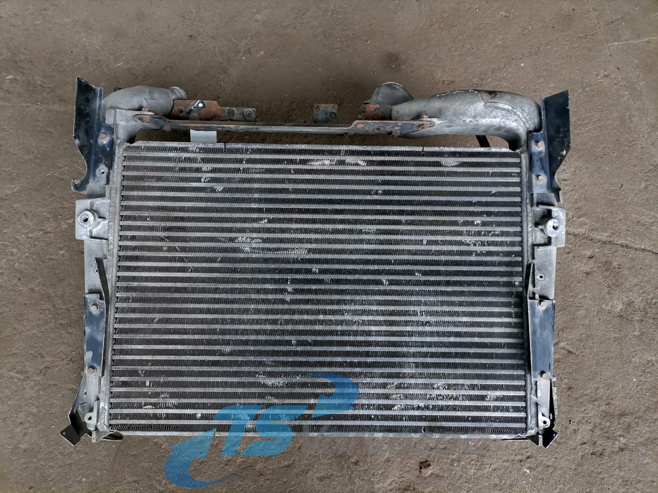 Scania Intercooler radiator 1531767 - Hladnjak za Kamion: slika 3 Scania Intercooler radiator 1531767 - Hladnjak za Kamion: slika 3