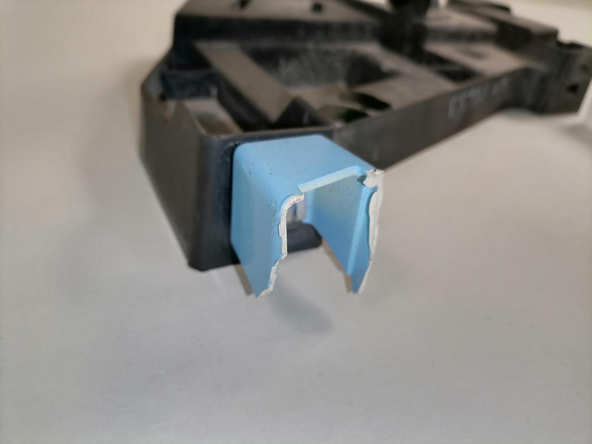 Scania Kabiini tuulesuunaja kandur 2326969 - Aerodinamika/ Spojler za Kamion: slika 2 Scania Kabiini tuulesuunaja kandur 2326969 - Aerodinamika/ Spojler za Kamion: slika 2