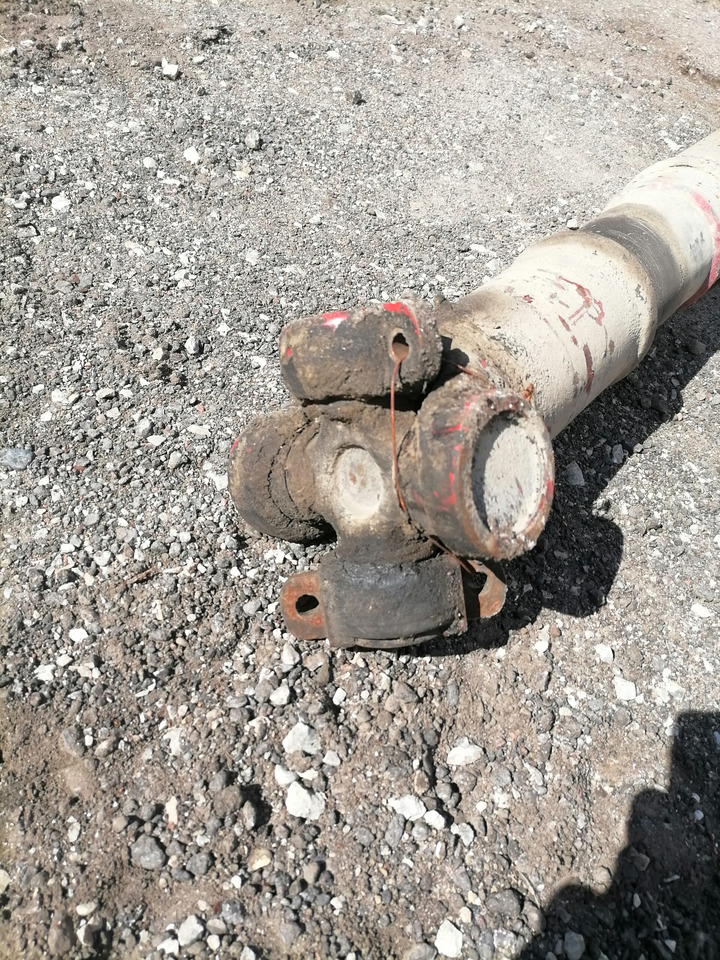Scania Propeller shaft 1758613 - Kardansko vratilo za Kamion: slika 3 Scania Propeller shaft 1758613 - Kardansko vratilo za Kamion: slika 3