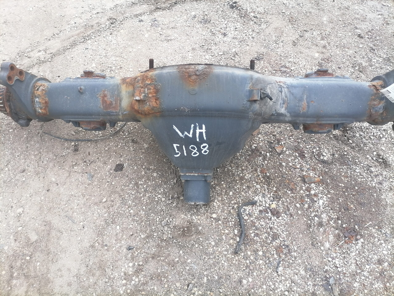 Osovina i delovi za Kamion Scania Rear axel housing 1733934: slika 6 Osovina i delovi za Kamion Scania Rear axel housing 1733934: slika 6