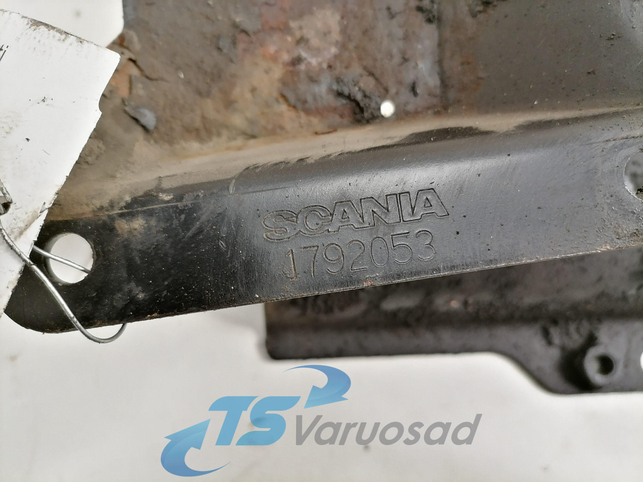 Scania Roolisüsteemi õlimahuti kandur 1792053 - Servo crevo za Kamion: slika 2 Scania Roolisüsteemi õlimahuti kandur 1792053 - Servo crevo za Kamion: slika 2