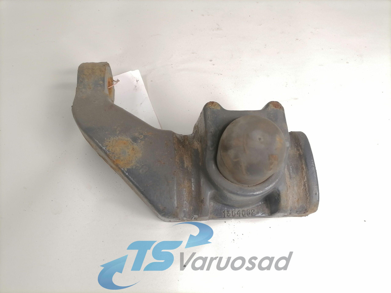 Scania Shock absorber mounting 1354062 - Suspenzija za Kamion: slika 1 Scania Shock absorber mounting 1354062 - Suspenzija za Kamion: slika 1