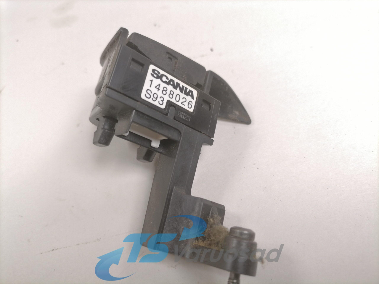 Scania Switch, steering wheel 1488026 - Upravljački sistem za Kamion: slika 2 Scania Switch, steering wheel 1488026 - Upravljački sistem za Kamion: slika 2