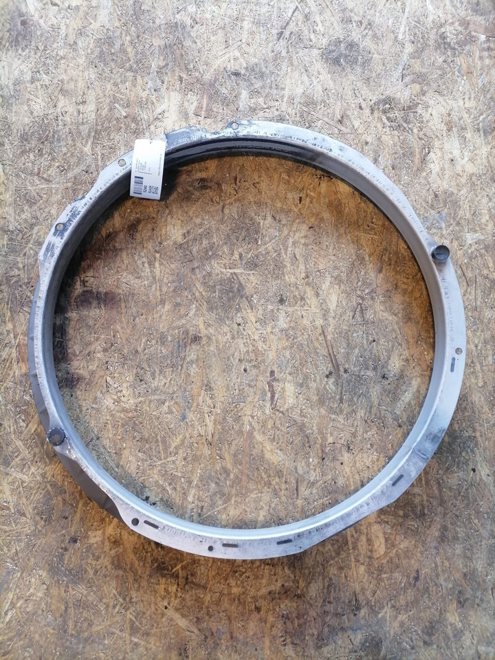 Scania Ventilaatori metallrõngas 1788048 - Radijator za Kamion: slika 2 Scania Ventilaatori metallrõngas 1788048 - Radijator za Kamion: slika 2