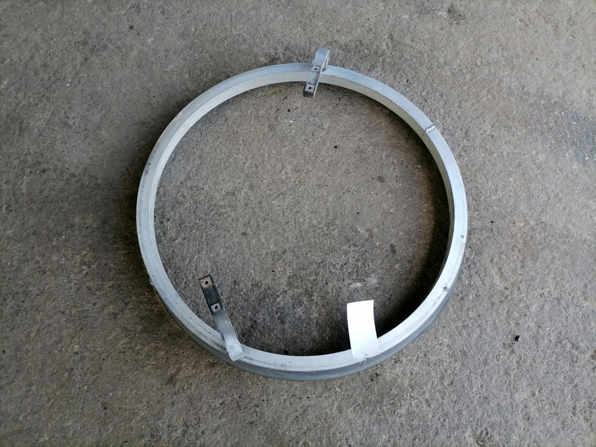 Scania Ventilaatori metallrõngas 2406061 - Radijator za Kamion: slika 3 Scania Ventilaatori metallrõngas 2406061 - Radijator za Kamion: slika 3