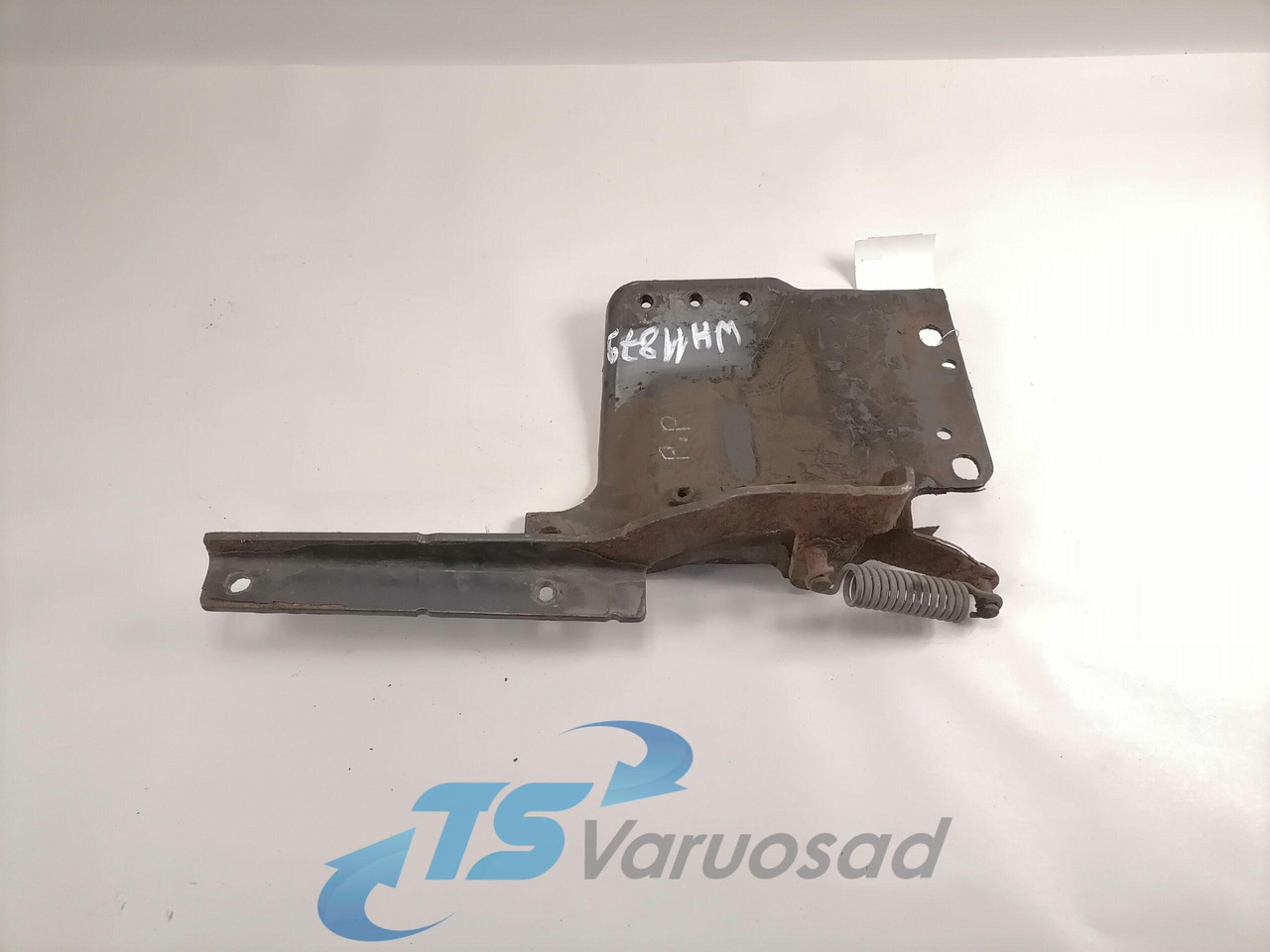 Scania lower grille carrier hinge 1742265 - Rešetka za Kamion: slika 1 Scania lower grille carrier hinge 1742265 - Rešetka za Kamion: slika 1