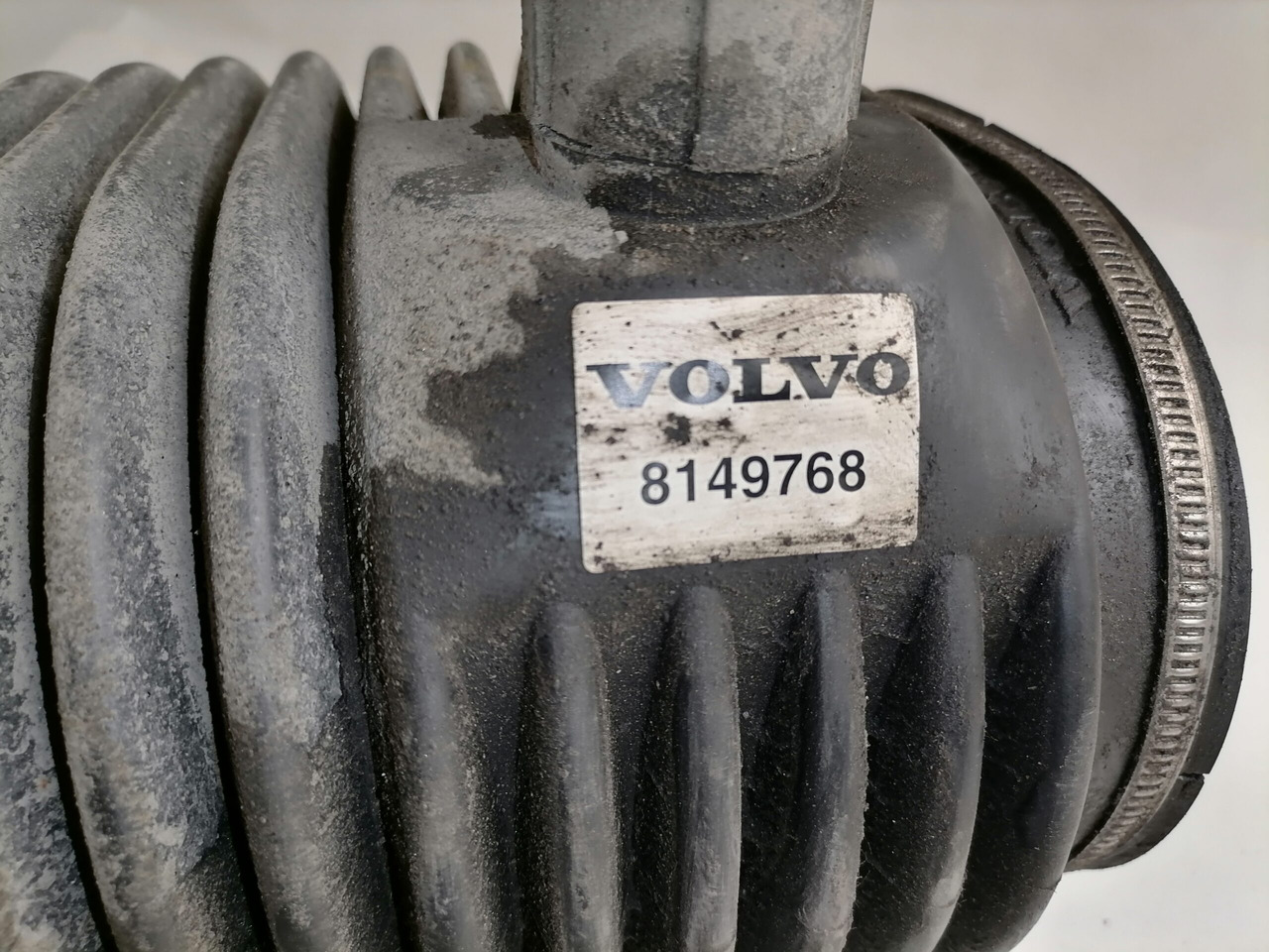 Volvo Air intake 8149768 - Sistem za usis vazduha za Kamion: slika 2 Volvo Air intake 8149768 - Sistem za usis vazduha za Kamion: slika 2