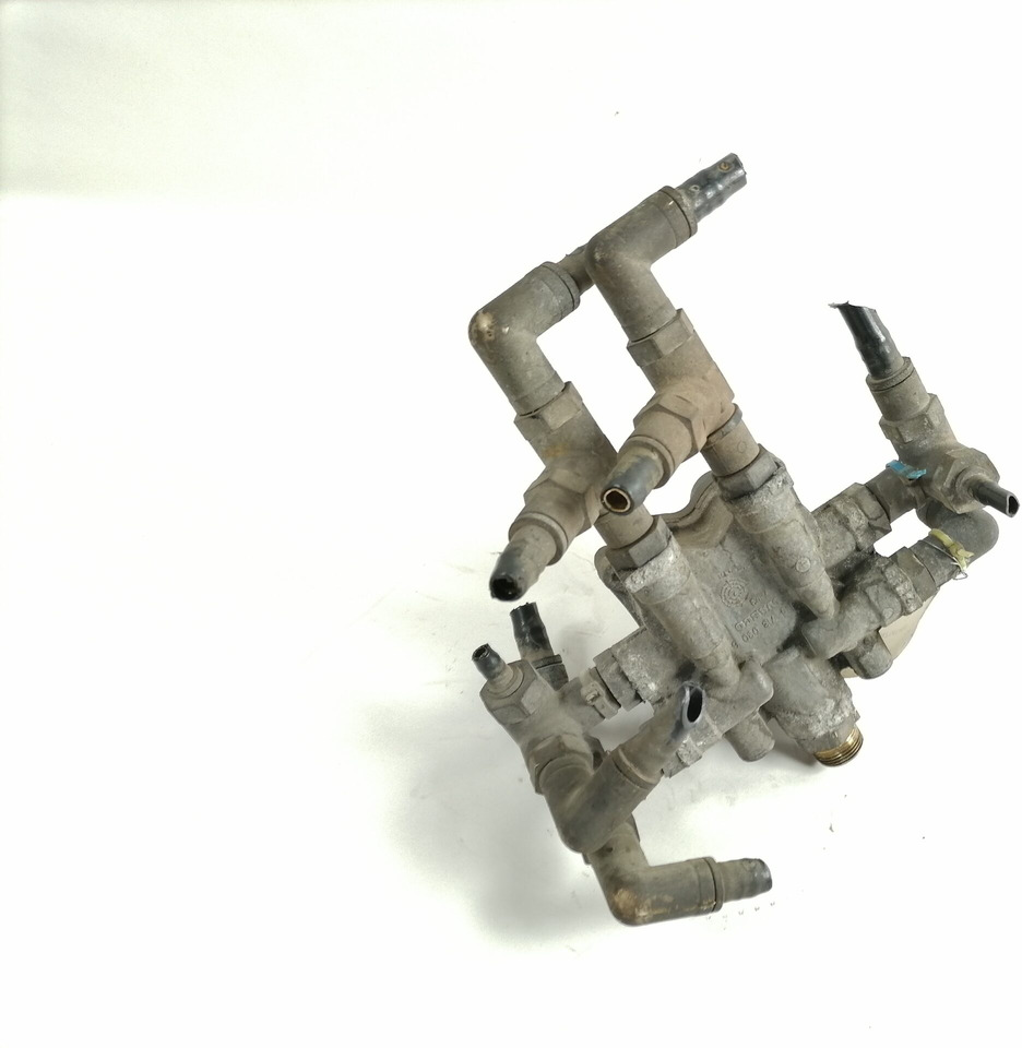 Volvo Air pressure control valve 9347147400 - Kočioni ventil za Kamion: slika 2 Volvo Air pressure control valve 9347147400 - Kočioni ventil za Kamion: slika 2