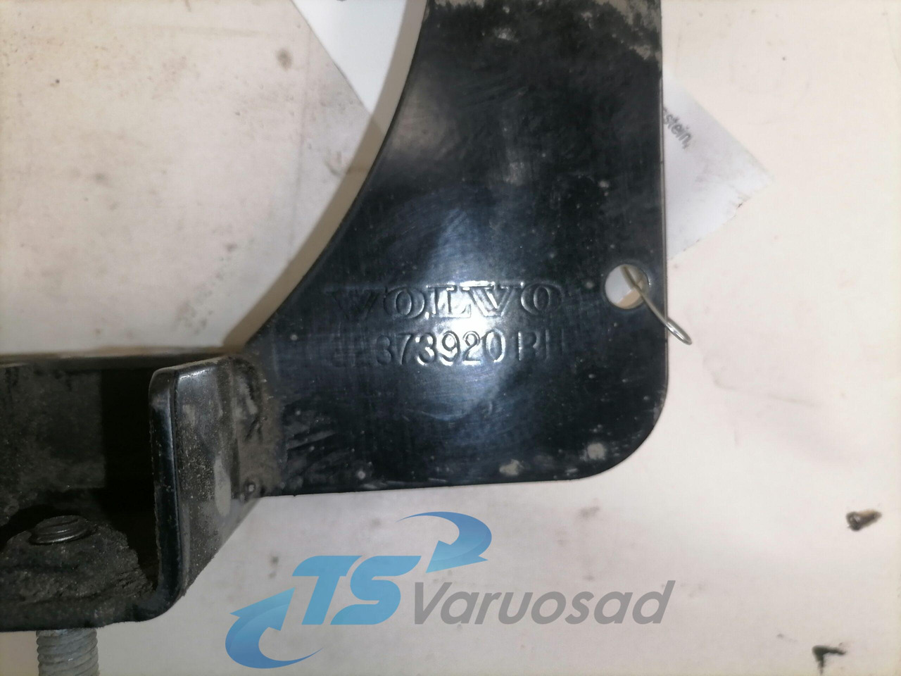 Volvo Bracket 82373920 - Ram/ Šasija za Kamion: slika 3 Volvo Bracket 82373920 - Ram/ Šasija za Kamion: slika 3