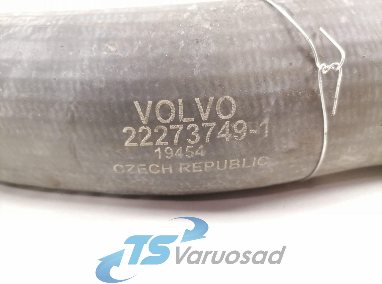 Volvo Cooling pipe 22273749 - Sistem za hlađenje za Kamion: slika 4 Volvo Cooling pipe 22273749 - Sistem za hlađenje za Kamion: slika 4
