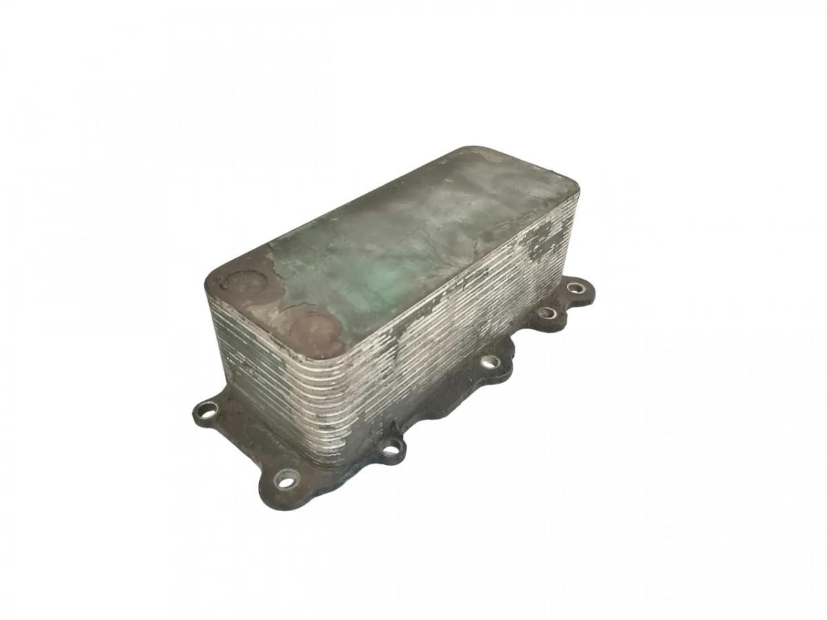 Volvo Engine oil cooler 21797961 - Motor i delovi za Kamion: slika 1 Volvo Engine oil cooler 21797961 - Motor i delovi za Kamion: slika 1